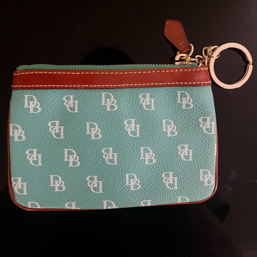 NWOT Dooney & Bourke Wristlet - Picture 2 of 4